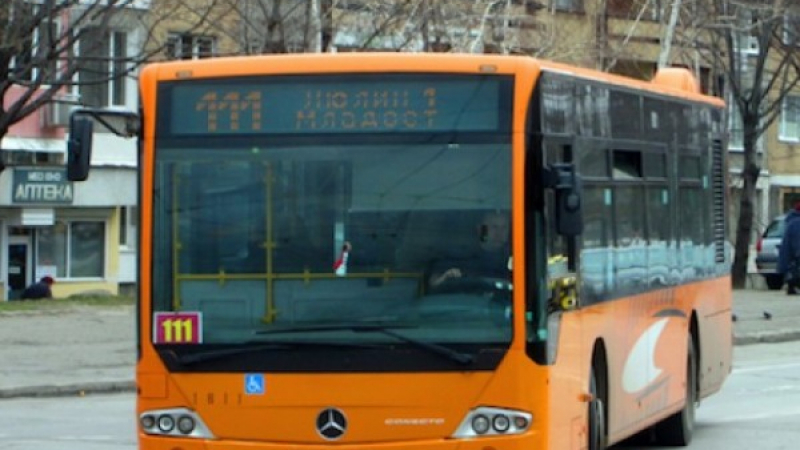 Само в БЛИЦ! Изловиха шофьор на градския транспорт в София в големи нарушения (СНИМКИ)