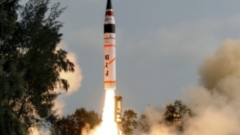 Индия тества успешно балистична ракета "Агни-4"