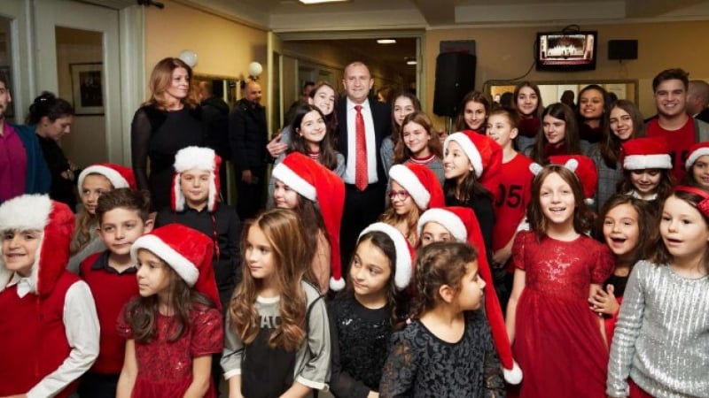 Президентът благодари за съпричастността към "Българската Коледа"