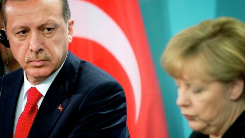 Меркел и Ердоган проведоха важен телефонен разговор за Сирия