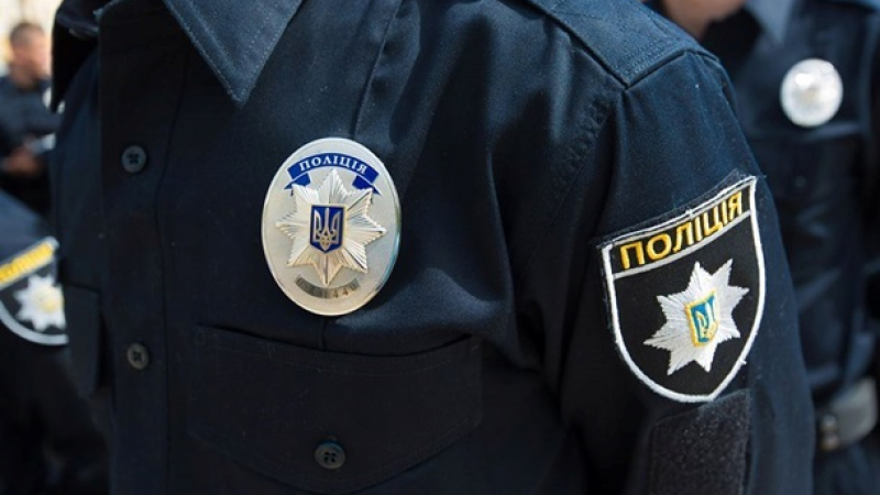 Киевски полицаи пребиха зверски 81-годишния конструктор на самолети "Антонов" 