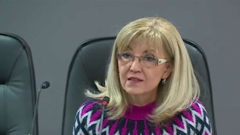 Министър Аврамова съобщи извънредни новини за драмите с електронните винетки!