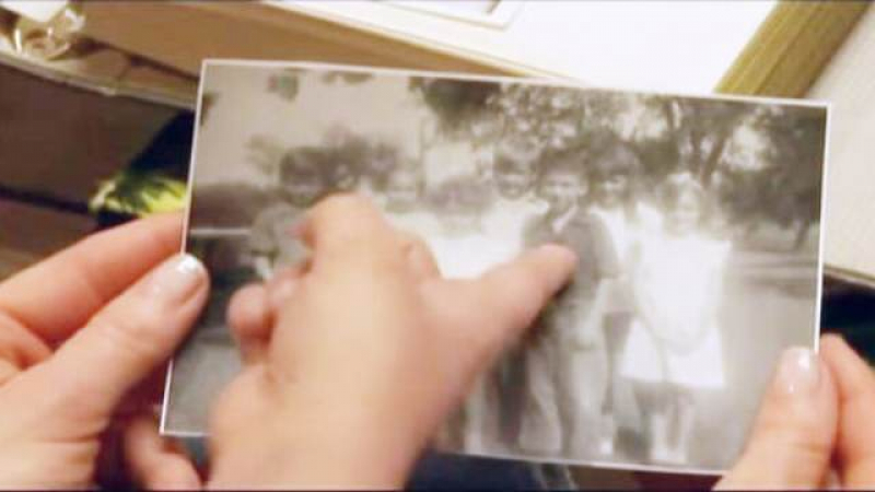 Момче се разпозна на снимка "от миналия си живот" и шокира родителите с историята си