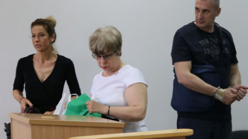Ченгето Венцеслав Караджов, убило родителите си, атакува доживотната присъда с близо 1000 листа 