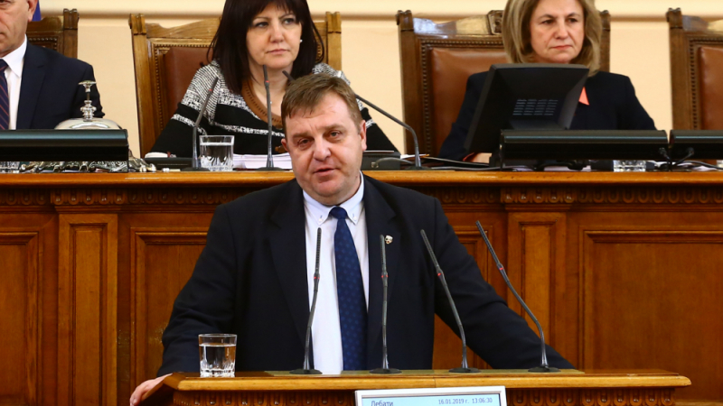 Борисов вика силовите министри заради мигрантите днес