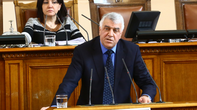 Румен Гечев обясни как правителството е обидило суверенитета на страната