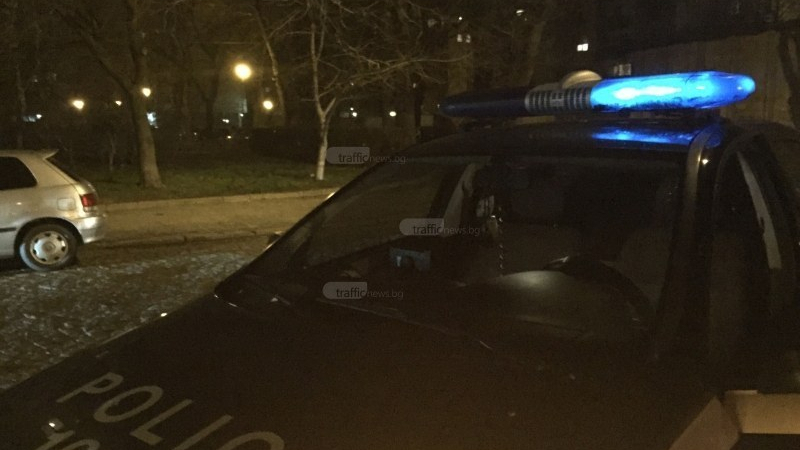 Жена нападна полицаи в центъра на Пловдив, сама ги повикала след заплаха с пистолет