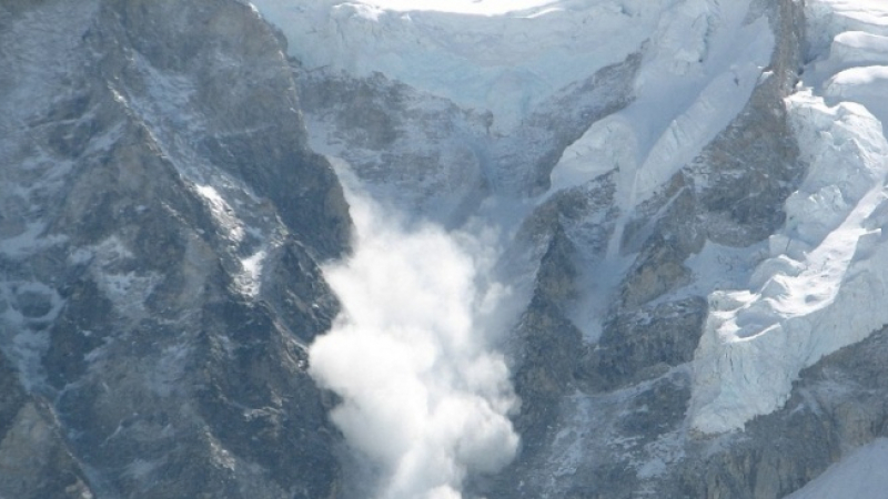 Внимание! Опасност от лавини в Стара планина