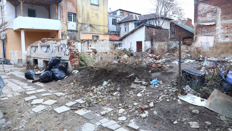 На 1426 места из България намериха супер гнусни неща