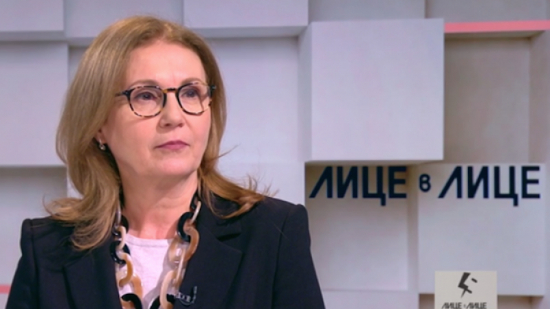 Румяна Бъчварова обясни какво означава алегорията на Борисов с червената и синята лампа