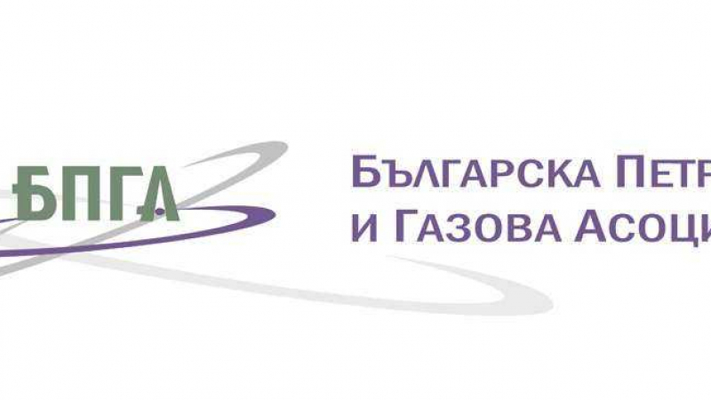 Българската петролна и газова асоциация подкрепи Борисов за търговията с течни горива