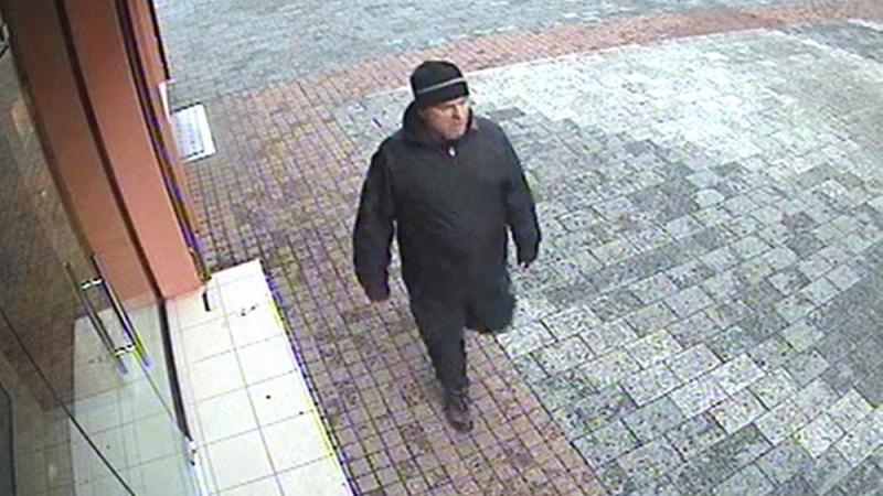 Пловдивските ченгета питат: Познавате ли този крадец? (СНИМКИ)