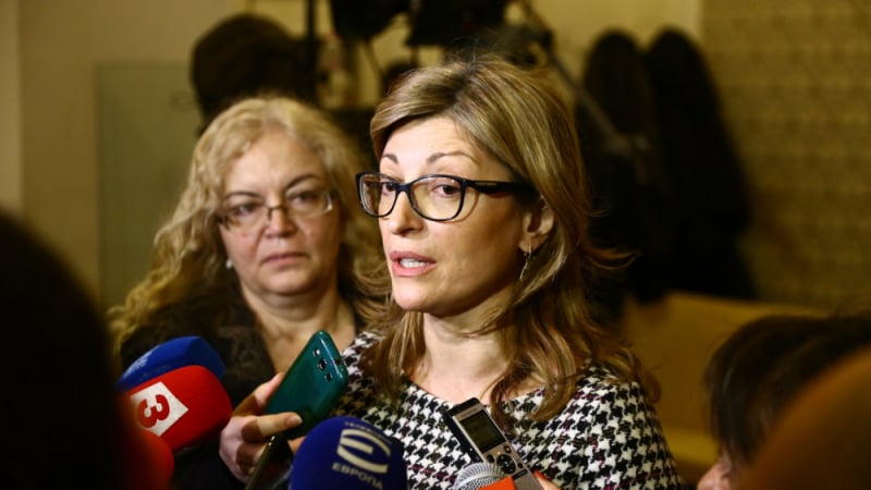 Министър Захариева с горещ коментар след извънредната среща при премиера 