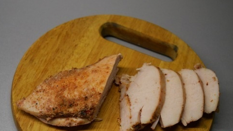 Само за 1 минута ще направите най-вкусните пилешки гърди (СНИМКИ)
