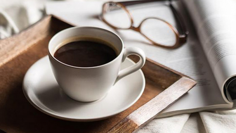 Защо е толкова вредно за здравето да се пие кафе веднага след ставане от сън