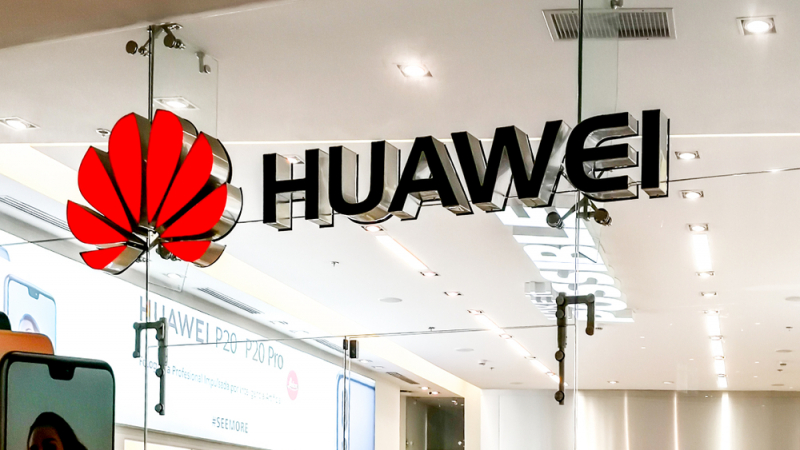 ЕК готви тесла за Huawei за 5G мрежата в Европа