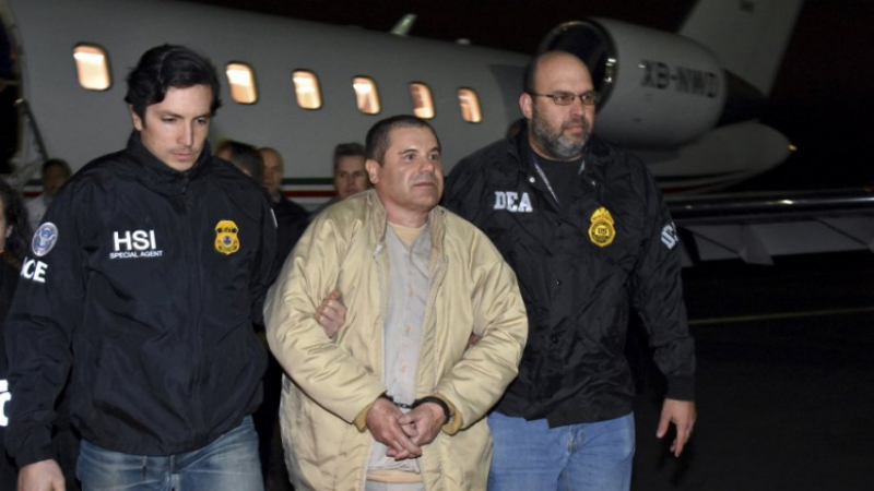 11 седмици обвиняваха Ел Чапо, защитата му приключи за половин час (ВИДЕО)