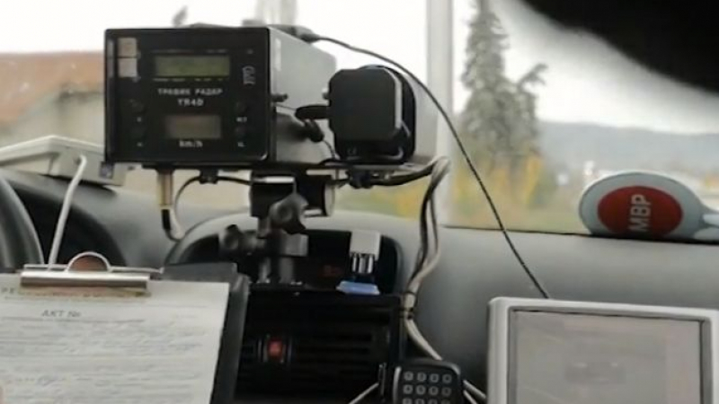 Край на джигитите по пътя! Новите супер камери на КАТ са в патрулките, ето как действат (ВИДЕО)
