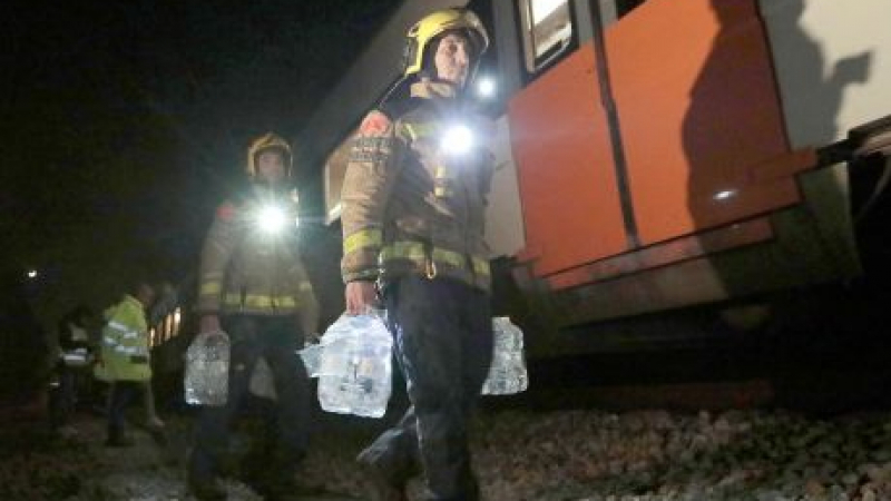 Голяма трагедия застигна Испания след влакова катастрофа (СНИМКИ)