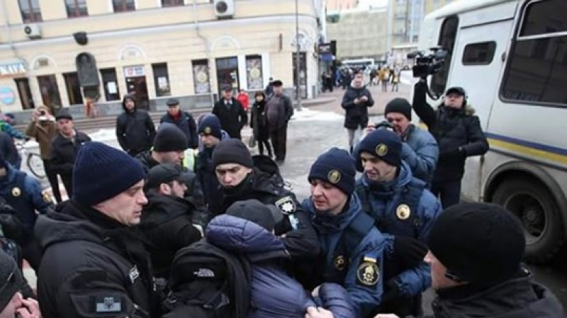 В Киев на митинг има пребити активисти