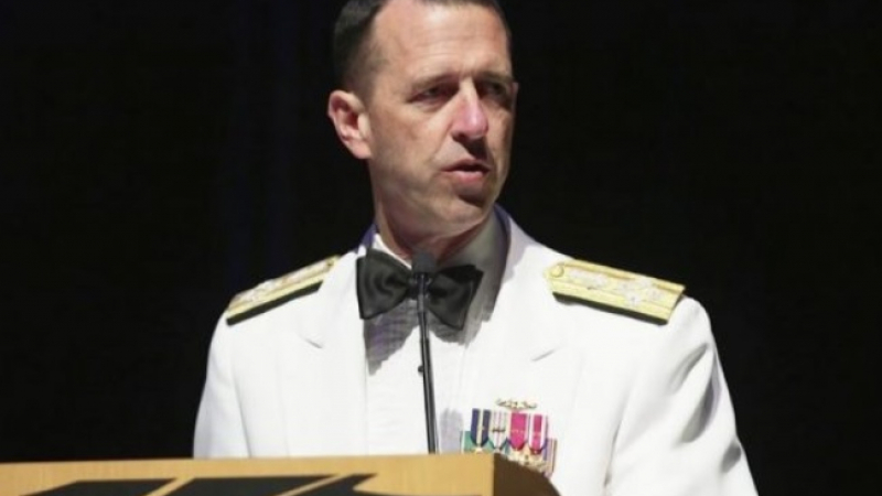 Адмирал Ричардсън призова САЩ за повече агресия и превантивен удар по Русия и Китай 