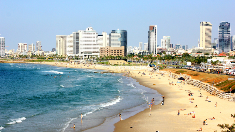 Тел Авив е плажен рай с много история  и забавления за всички