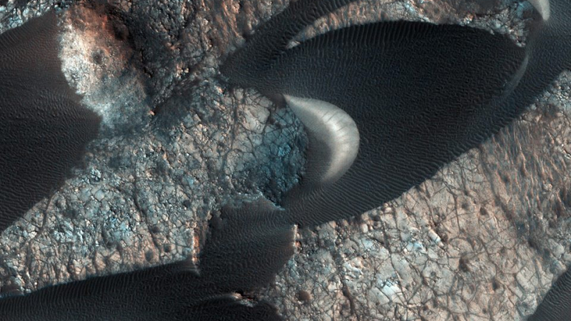 НАСА показа страхотни 360-градусови кадри от повърхността на Марс (СНИМКИ)