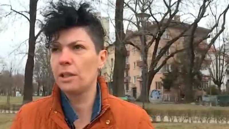 С крошета избиха зъби на жена гей в центъра на София, а после й отправиха страховита заплаха (СНИМКИ)