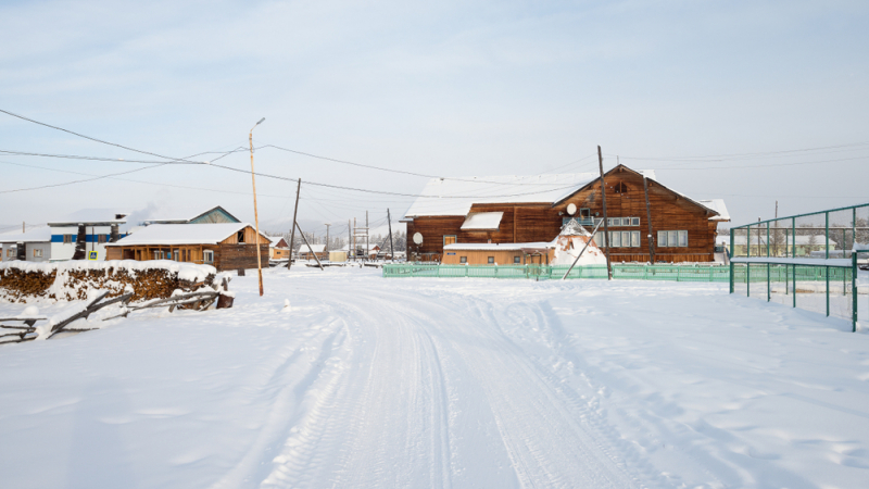 Арктически студ ли? В най-мразовитото село на света животът на минус 40 градуса тече с пълна сила
