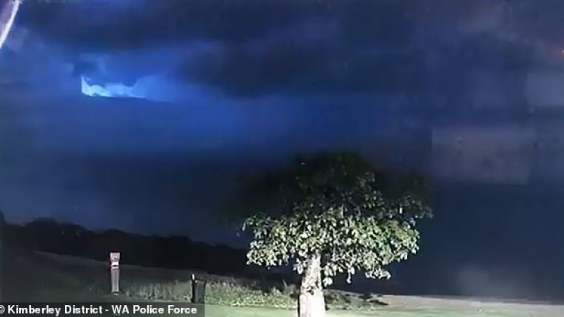 Полицията пусна страховити кадри на НЛО в небето над Австралия (СНИМКИ/ВИДЕО)