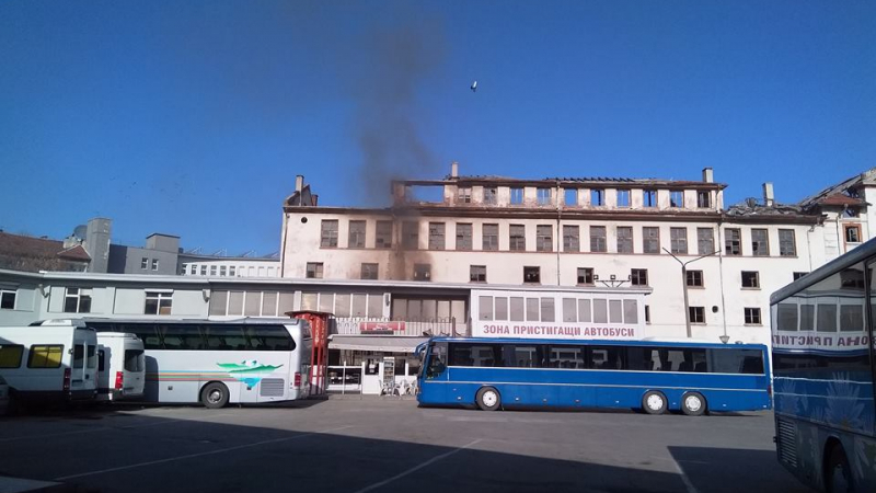 Пак горяха тютюневите складове в Пловдив (СНИМКА)