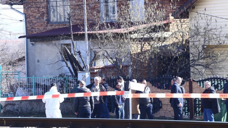 Хасковско село почерня от полиция след мистериозната смърт на бивш гурбетчия 