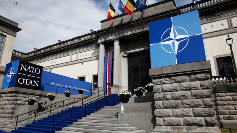 НАТО отвърна на тежките думи на Путин: Заплахите на Москва са неприемливи 