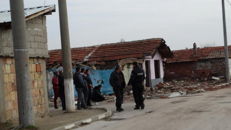Съдът попари мераците на бездомните цигани от Войводиново 