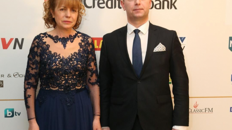 Столичният кмет Фандъкова и министъра на туризма Ангелкова на Виенския бал в хотел „Маринела” 