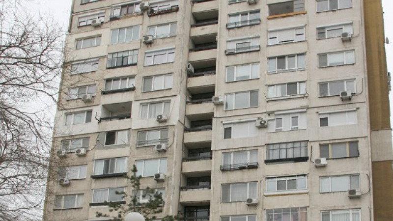 Съседски войни: Пловдивчанка остави 150 души без парно в най-големия студ