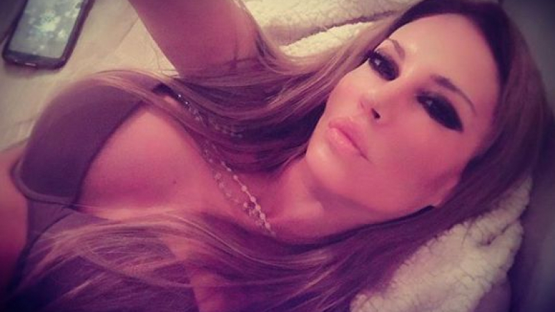 Моделка на Playboy, позната с политици педофили, бе намерена гола, мъртва и посипана с кокаин (СНИМКИ)
