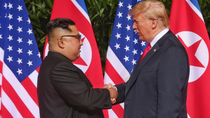 The Guardian: Срещата между Тръмп и Ким в Ханой се провали заради неуспешните преговори