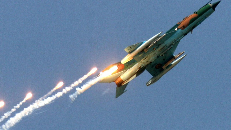 Military Watch: Защо Индия пожертва МиГ-21, който надделява F-15C, в първата голяма въздушна битка с Пакистан (СНИМКИ/ВИДЕО)                                 