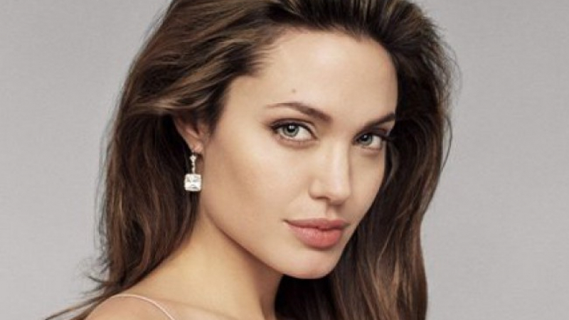 Пловдивски онколози оперираха жена по холивудския модел на Анджелина Джоли