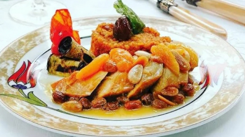 Българка отиде на екскурзия в Турция и се влюби в това екзотично ястие! (ВИДЕО)