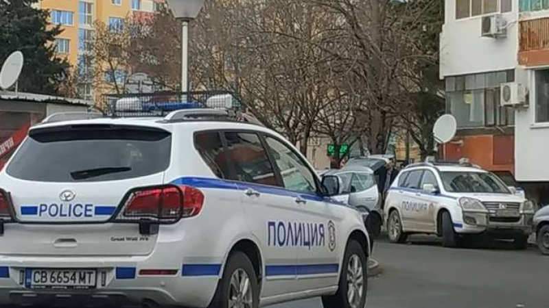 Спипаха знаков наркодилър при спецакцията в Бургас - арестуваните вече са трима 