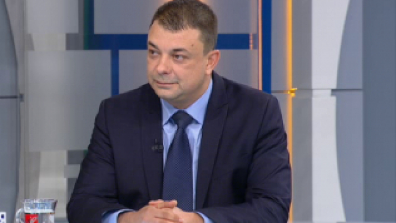 Само в БЛИЦ! Александър Сабанов от ВМРО разкри защо Марешки напуска парламента
