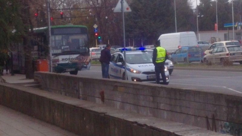Шофьор на автобус стори нещо ужасно на малко момиченце във Варна (СНИМКА)