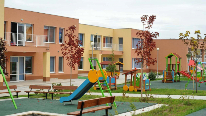 Три дни преди старта: Приеха новите правила за детските градини и яслите в София