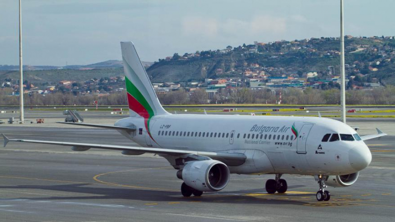 Ла Стампа“: Джет на България ер замества опасните Boeing 737 на Air Italy