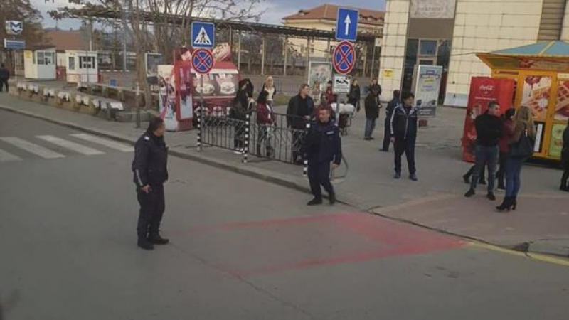 Първи подробности за извънредната ситуация на Централните автогара и жп гара в София (СНИМКА)