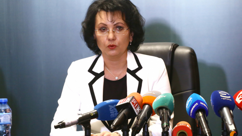 Румяна Арнаудова с горещи данни за проверката срещу Александър Манолев