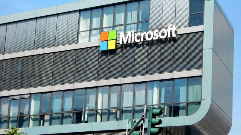 Microsoft налива над 1 млрд. долара Гърция