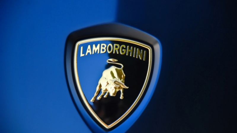 Lamborghini показа уникалното открито купе Huracan Spyder (СНИМКИ/ВИДЕО)